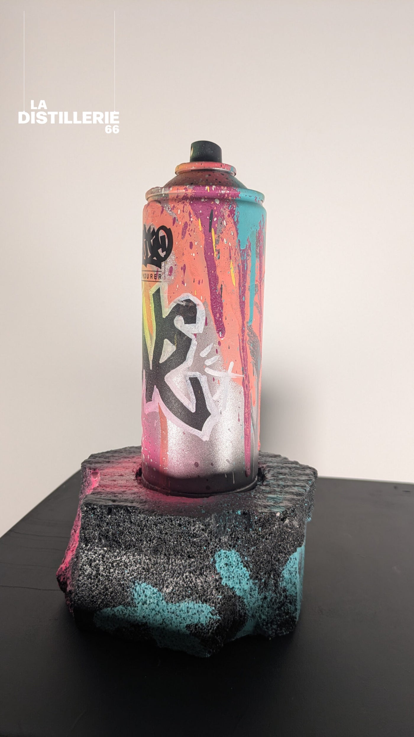 Pablito Mourer — Love Pablito Spray, œuvre de street art en Mixte