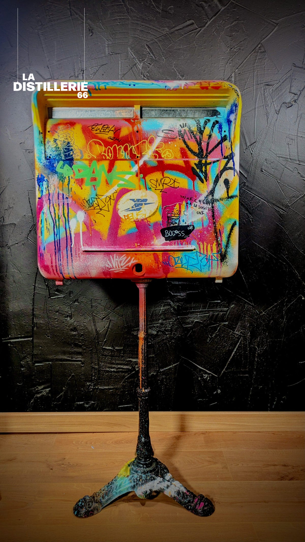 Œuvre Mail Box par Faki et One Siker — spray, acrylique et culture urbaine