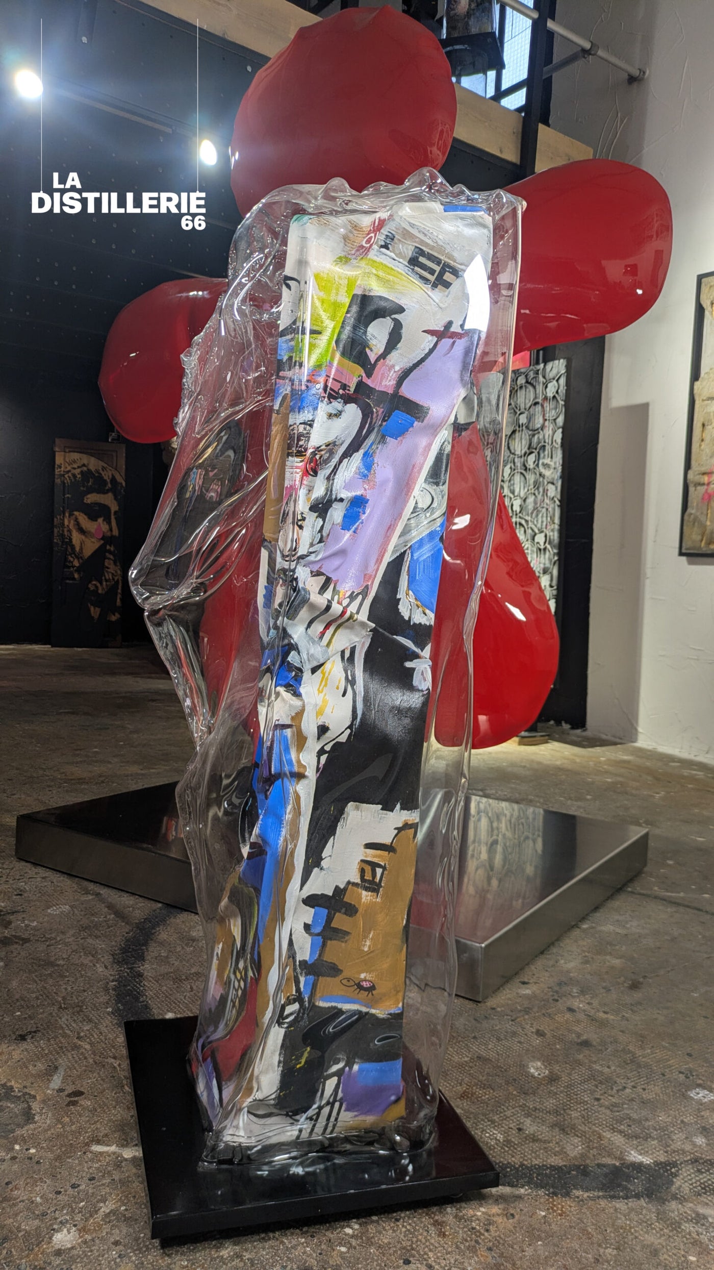Mistral Gagnant — sculpture de Thierry Clamens mêlant bois, toile et plexiglas