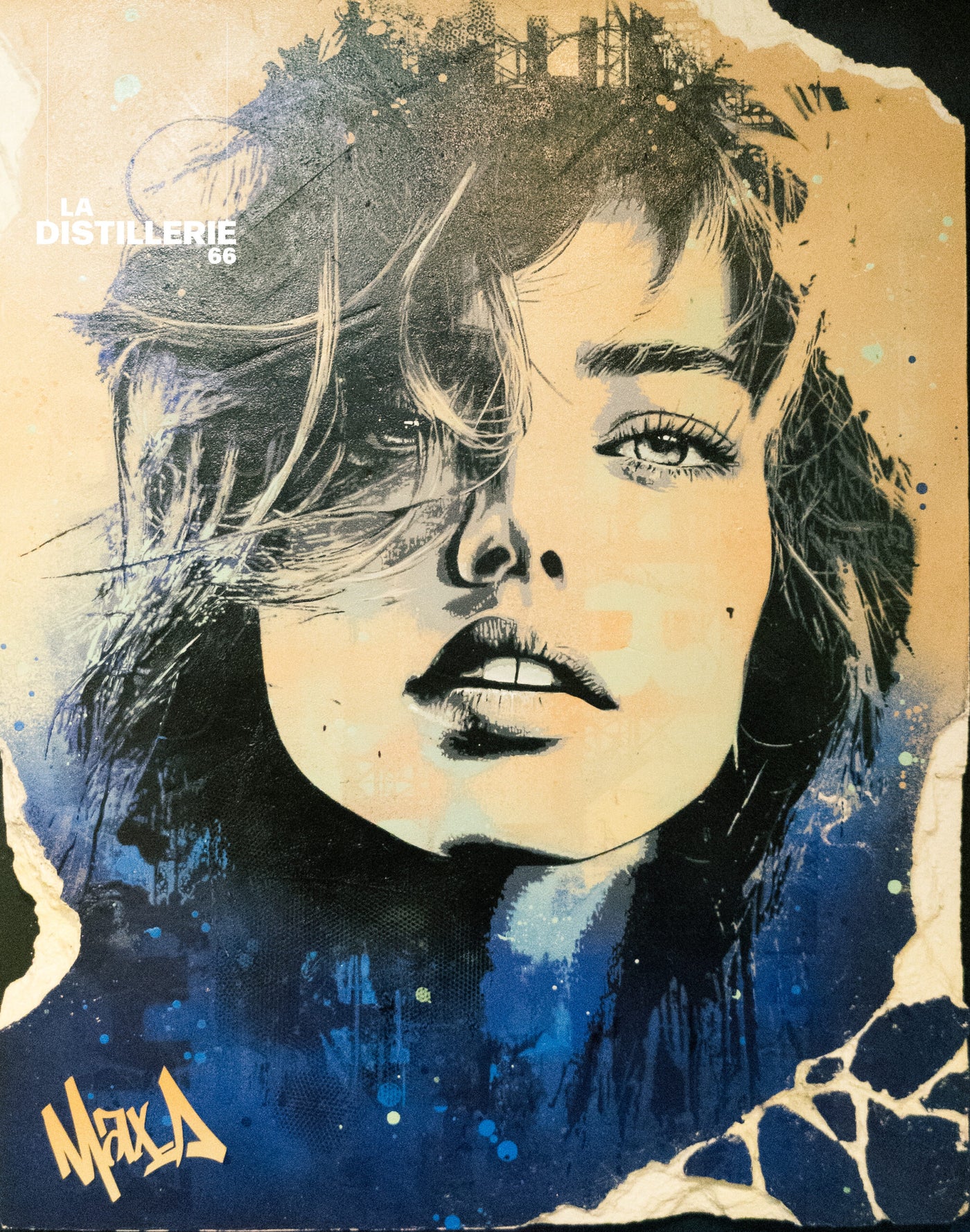 Wall Fragment "Blue Fragment" — Maxime Andriot