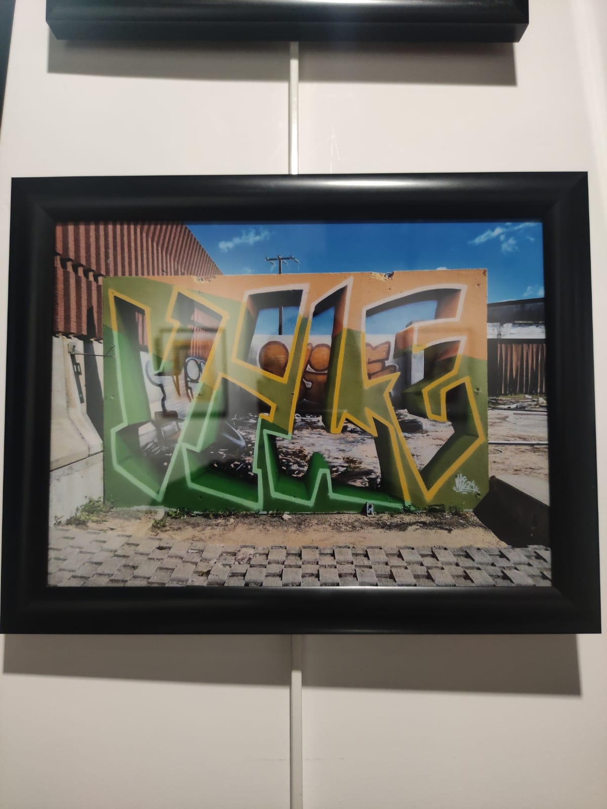 Œuvre de Vile Graffiti Rising — aquarelle, photographie et culture graffiti
