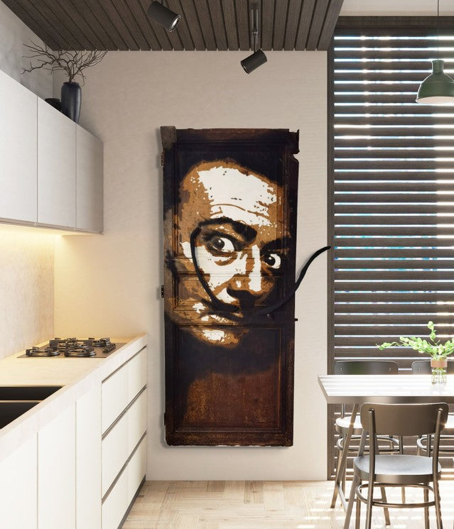 Dali de Thomas Vinas — art contemporain et détournement d’une porte ancienne