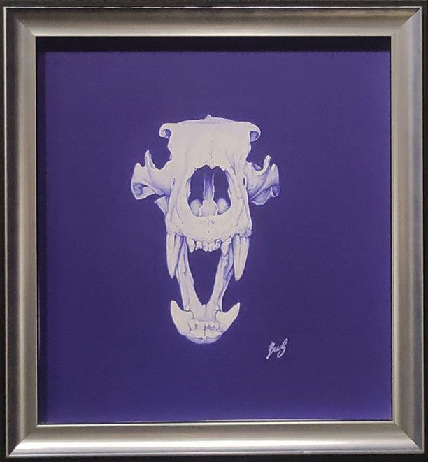 Bestial — œuvre originale de l’artiste Beus au stylo Bic représentant un crâne préhistorique d’animal