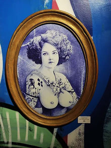 Casque d’Or — dessin de l’artiste Beus au stylo Bic, hommage à Amélie Élie