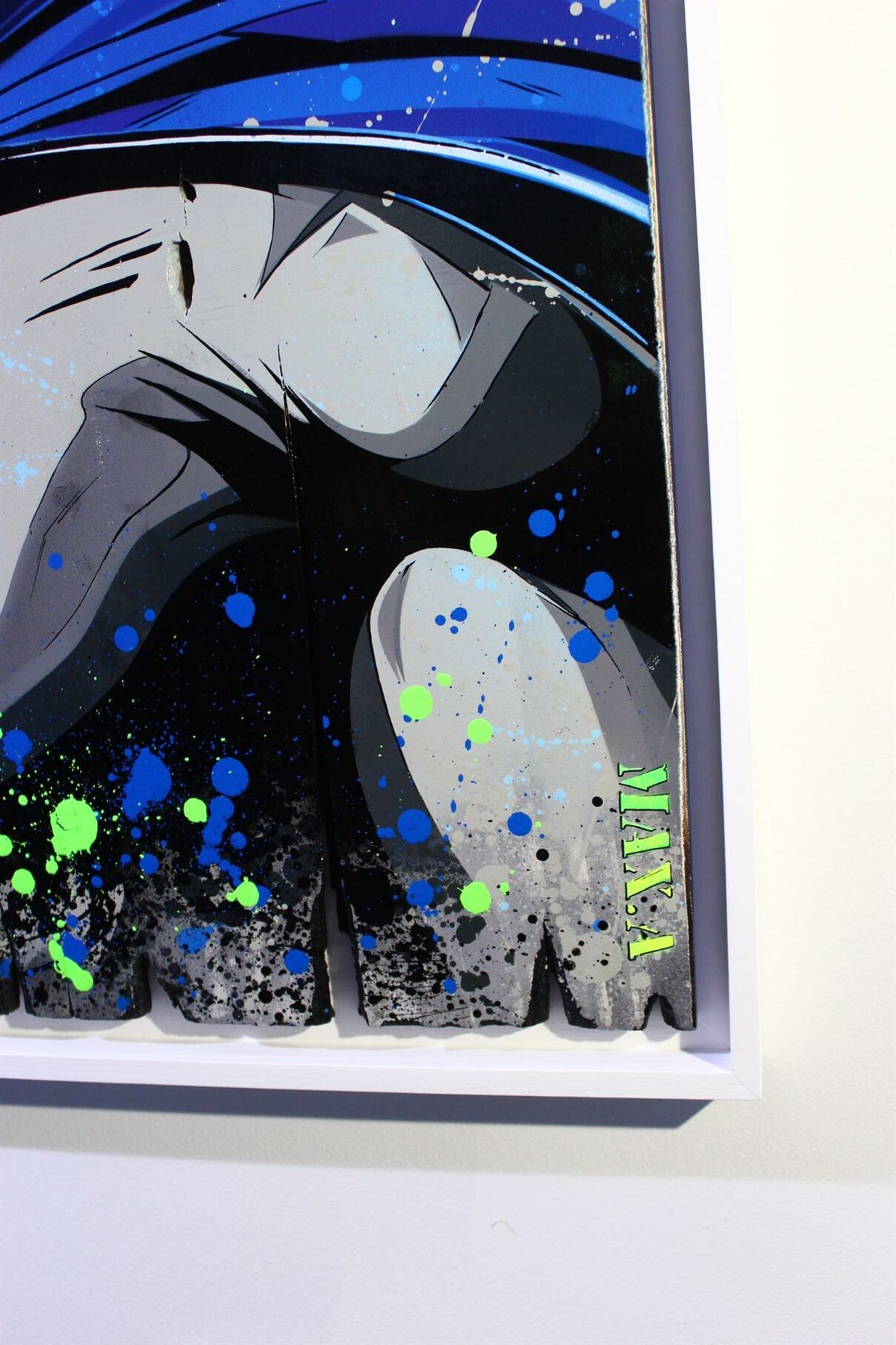 Œuvre de Maxime Andriot Burned Batman — collage, transfert, pochoirs et peinture contemporaine