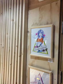 Dessin Aéro Bic de Beus — stylo Bic, feuille d’or et art contemporain