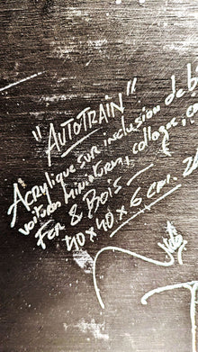Œuvre murale AutoTrain de Ludo Lassalle — street art et technique mixte bois béton