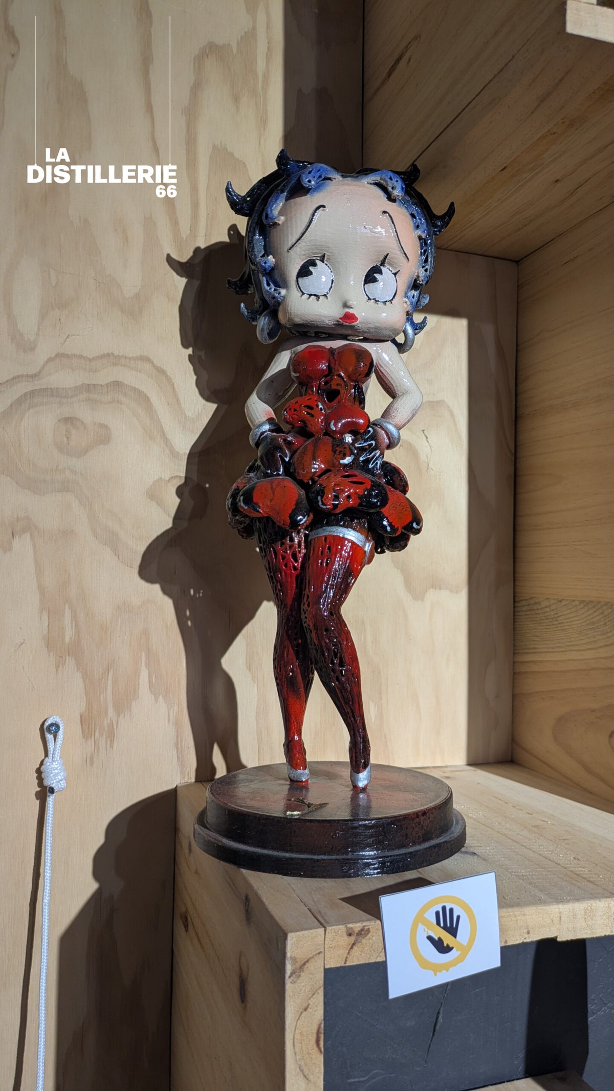 Betty Boop Balloon Heart par Julien Mikhel — sculpture graphique en impression 3D