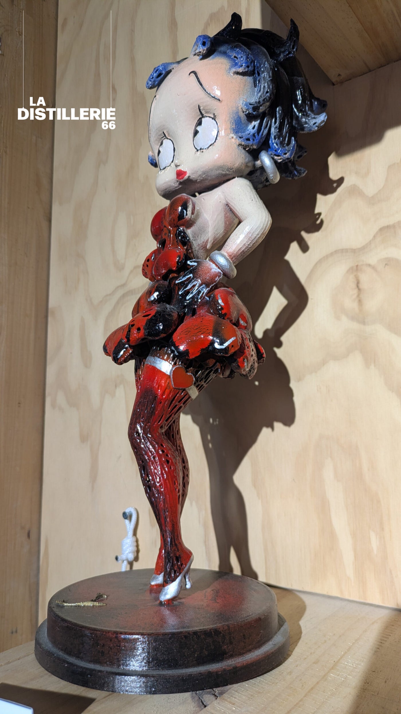 Julien Mikhel — Betty Boop Balloon Heart, sculpture contemporaine Pop Art