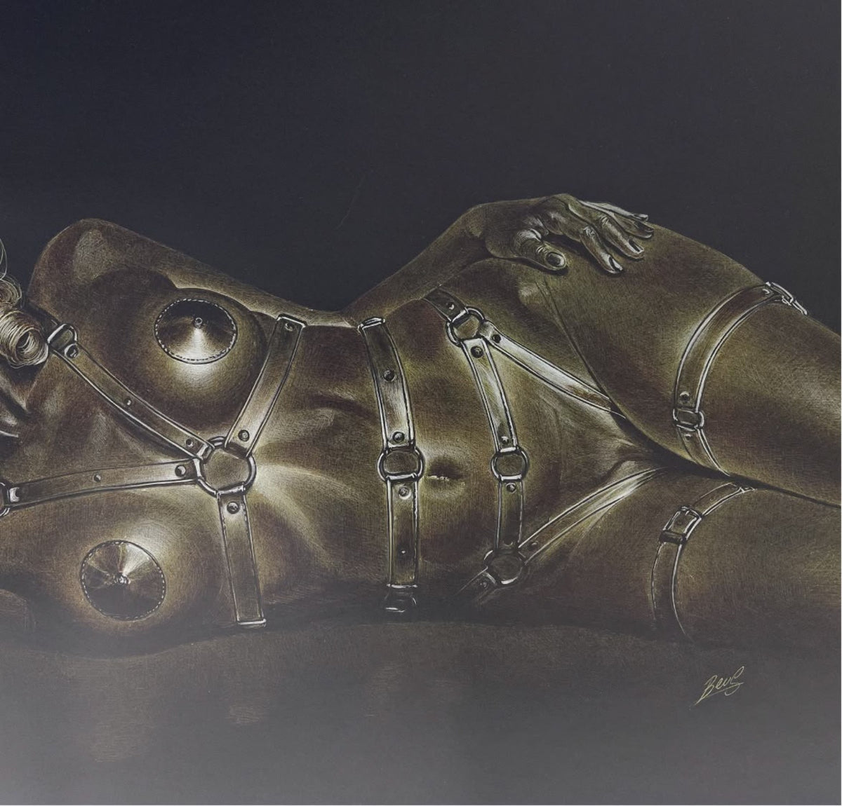 L’Attachante — BEUS — détail du harnais en tonalités or et bronze