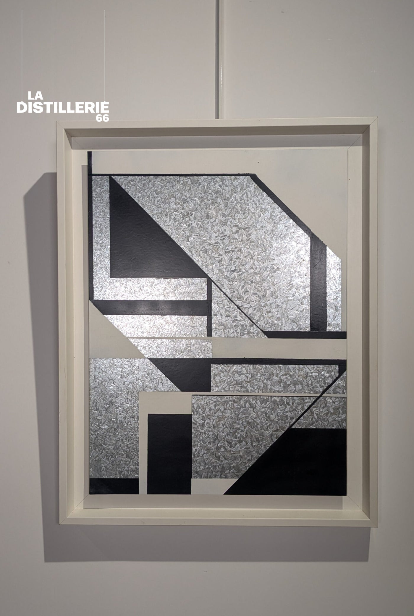 Œuvre BWmetal par Toncé — plaque d’acier, technique mixte et culture graffiti