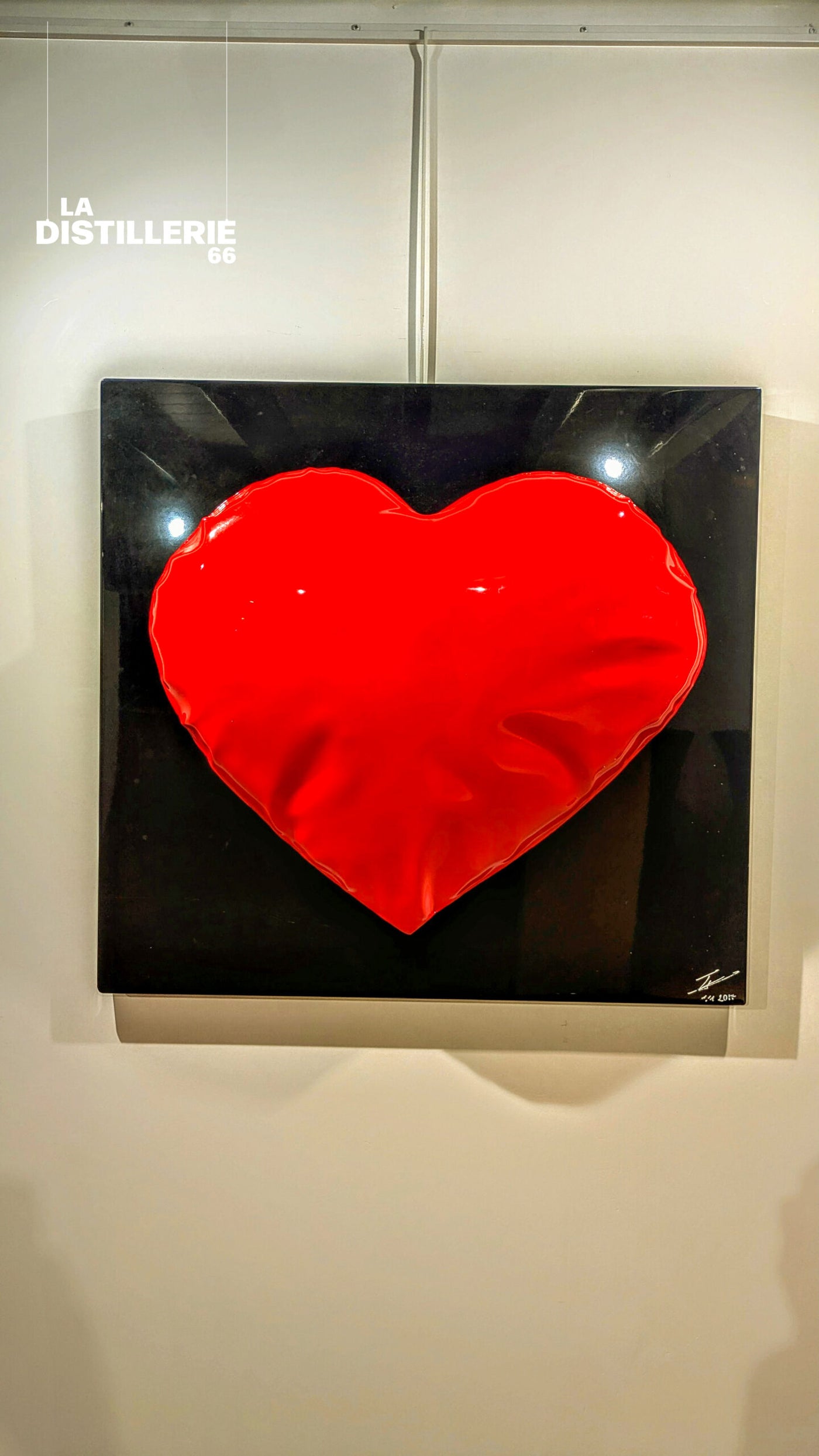 Création Cœur de l’artiste Henri Iglesis — métal soufflé, soudé et laqué