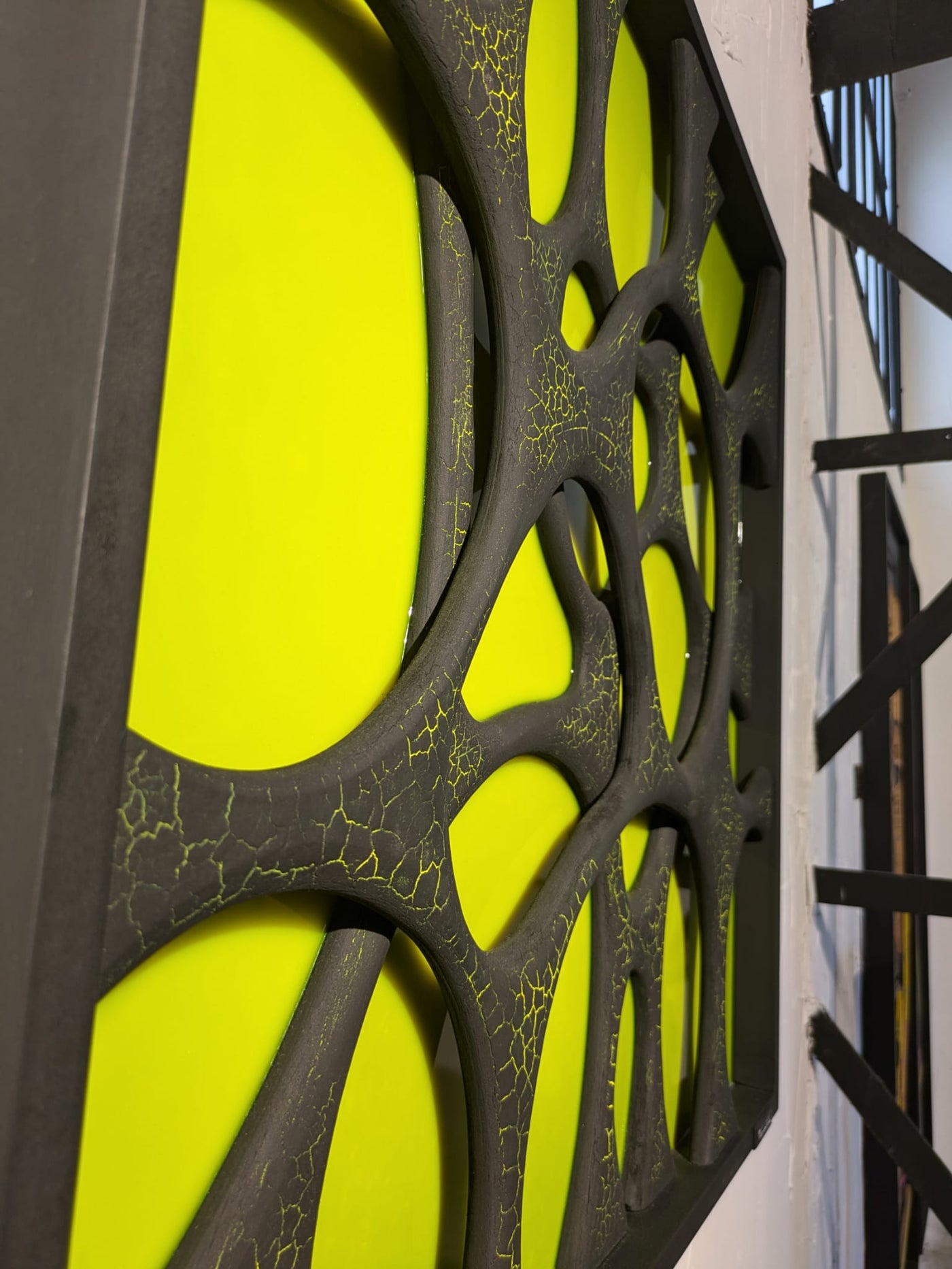 Thomas Vinas — Cortex, œuvre contemporaine en bois et résine