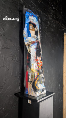 Ecoute Le Silence par Thierry Clamens — totem sculptural, toile peinte et plexiglas