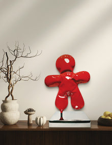 Petit Bonhomme rouge — création de Henri Iglesis, sculpture en métal soufflé