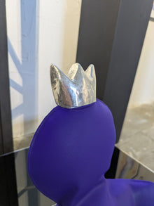 Henri Iglésis — Petit Bonhomme F1 IGBLUE, détail de la couronne