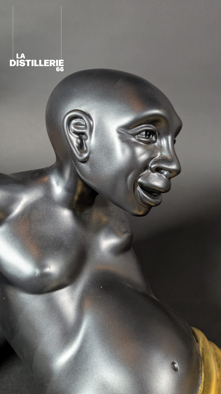 Idan Zareski — Bigfoot, sculpture contemporaine en résine