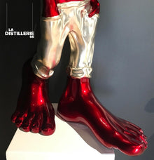 Œuvre Le Siffleur par Idan Zareski — sculpture contemporaine de l’univers Bigfoot