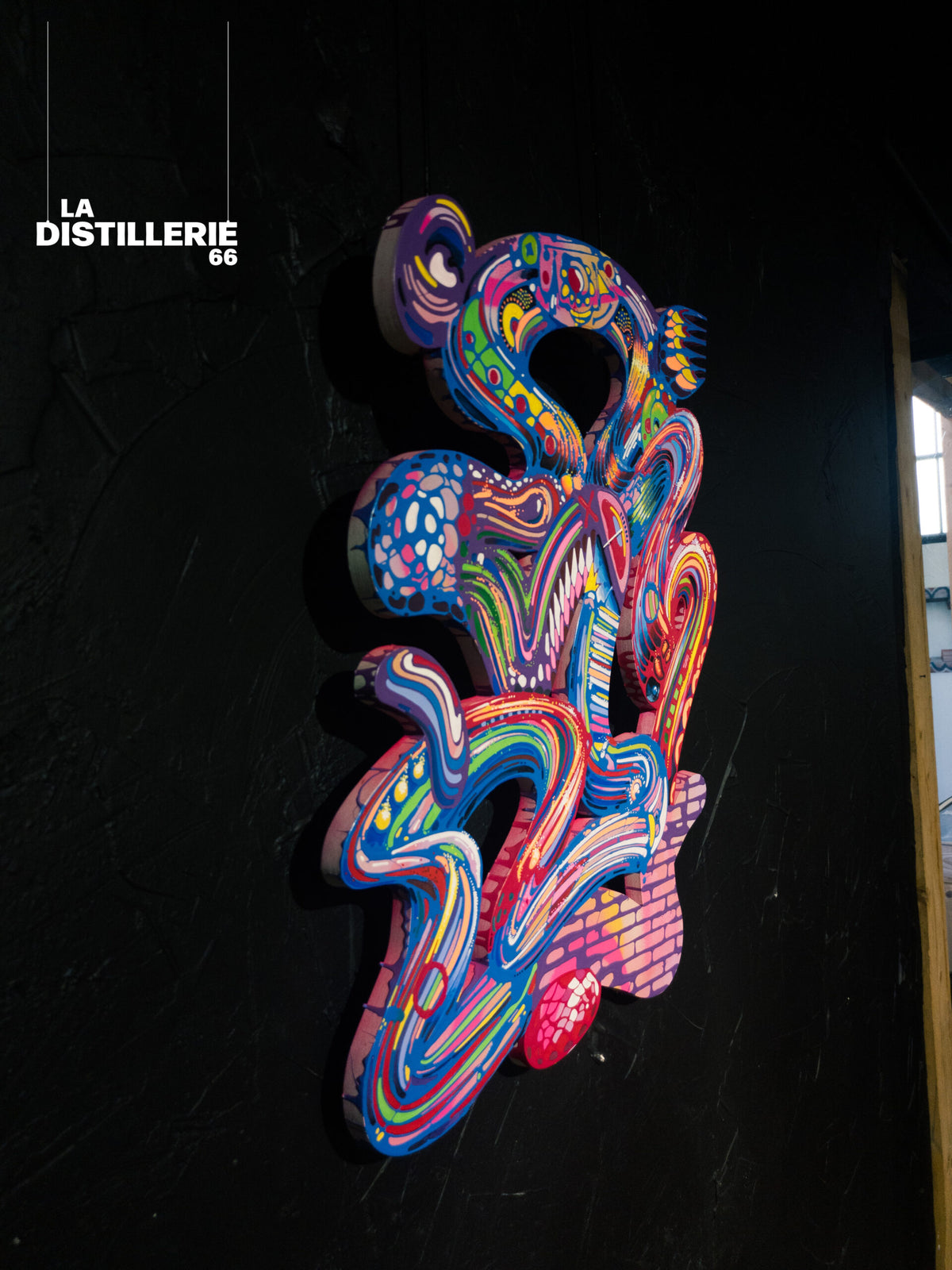 Flux Coloré 2 — création de Steve Pitocco au Filing, formes urbaines et couleurs vibrantes