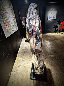 Œuvre de Thierry Clamens Réflexion — sculpture verticale contemporaine et matière picturale