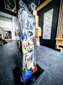 Quatre Notes De Musique — création de Thierry Clamens, sculpture en bois entoilé protégée par plexiglas