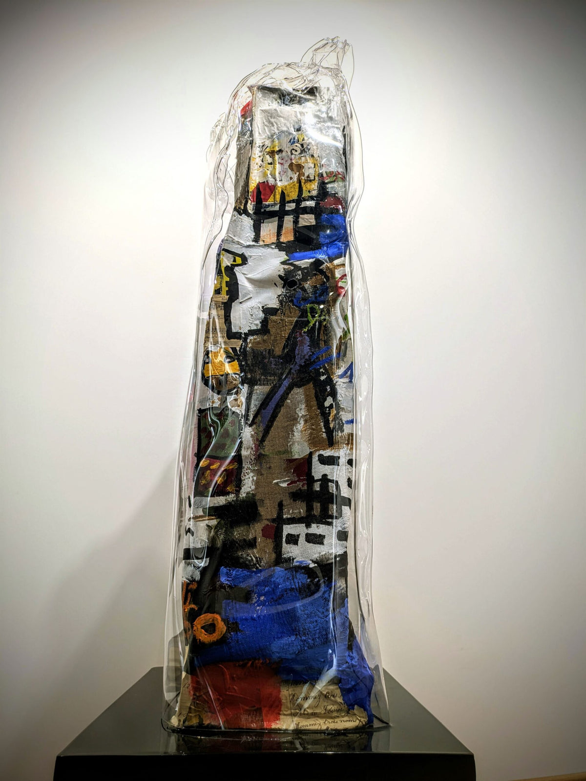 Œuvre de Thierry Clamens Quatre Notes De Musique — sculpture verticale contemporaine et matière picturale