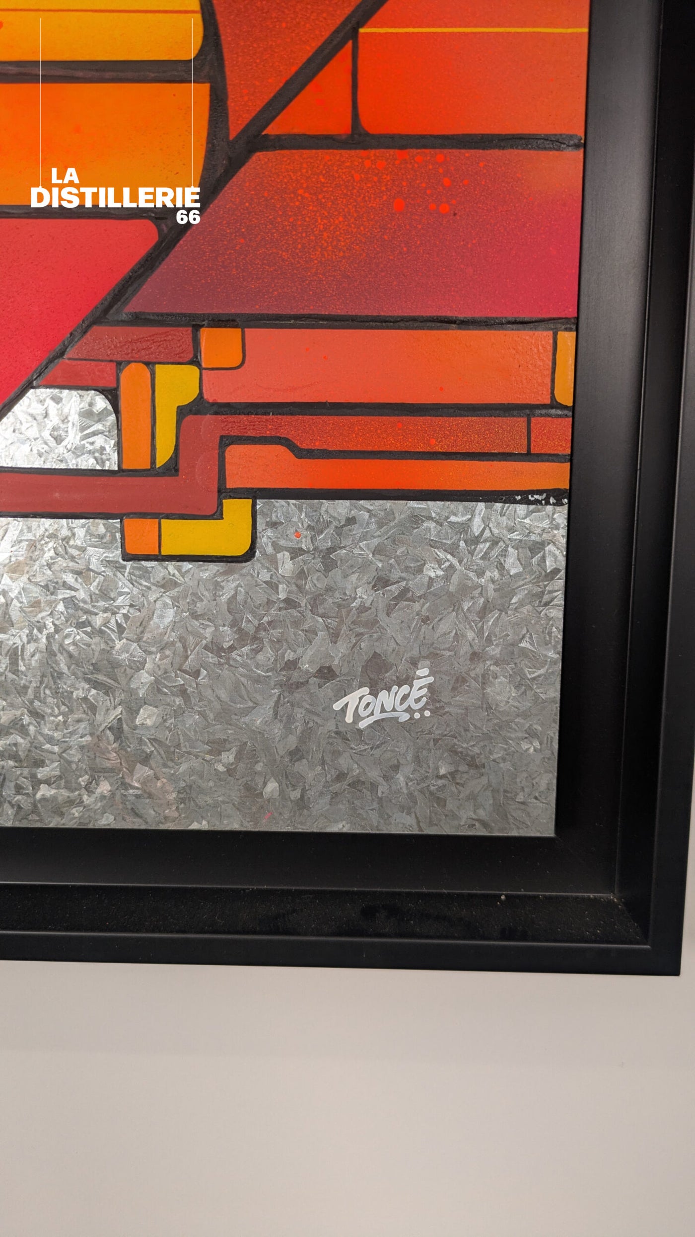 Skillz20 par Toncé — art abstrait urbain sur plaque métallique