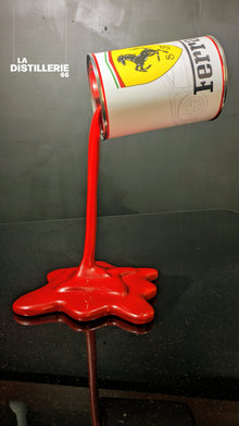 Œuvre de Naor Pan Splach Ferrari — sculpture décorative contemporaine en résine et métal