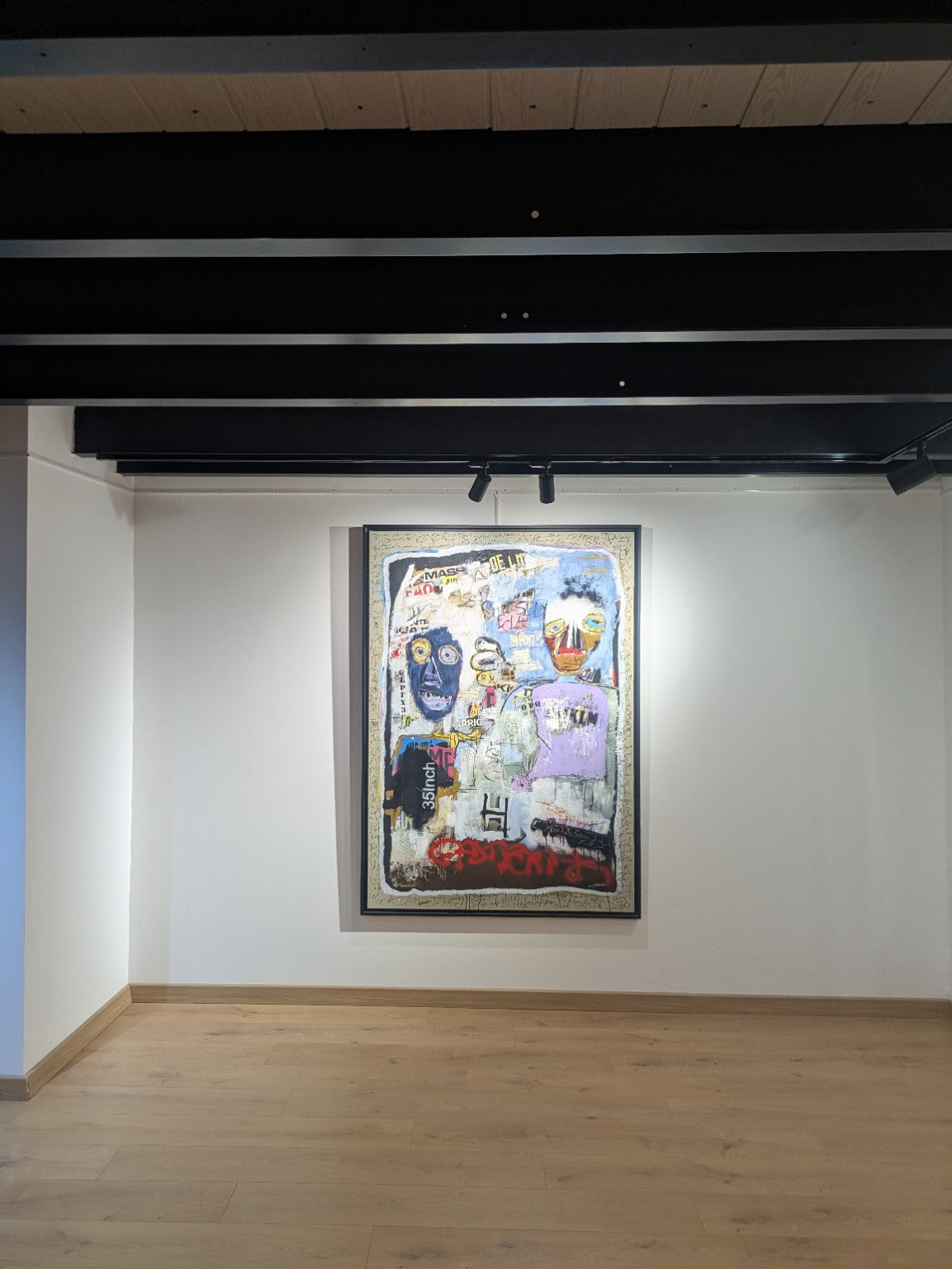 Thierry Clamens, Casting (2023), tableau en exposition sur le mur blanc