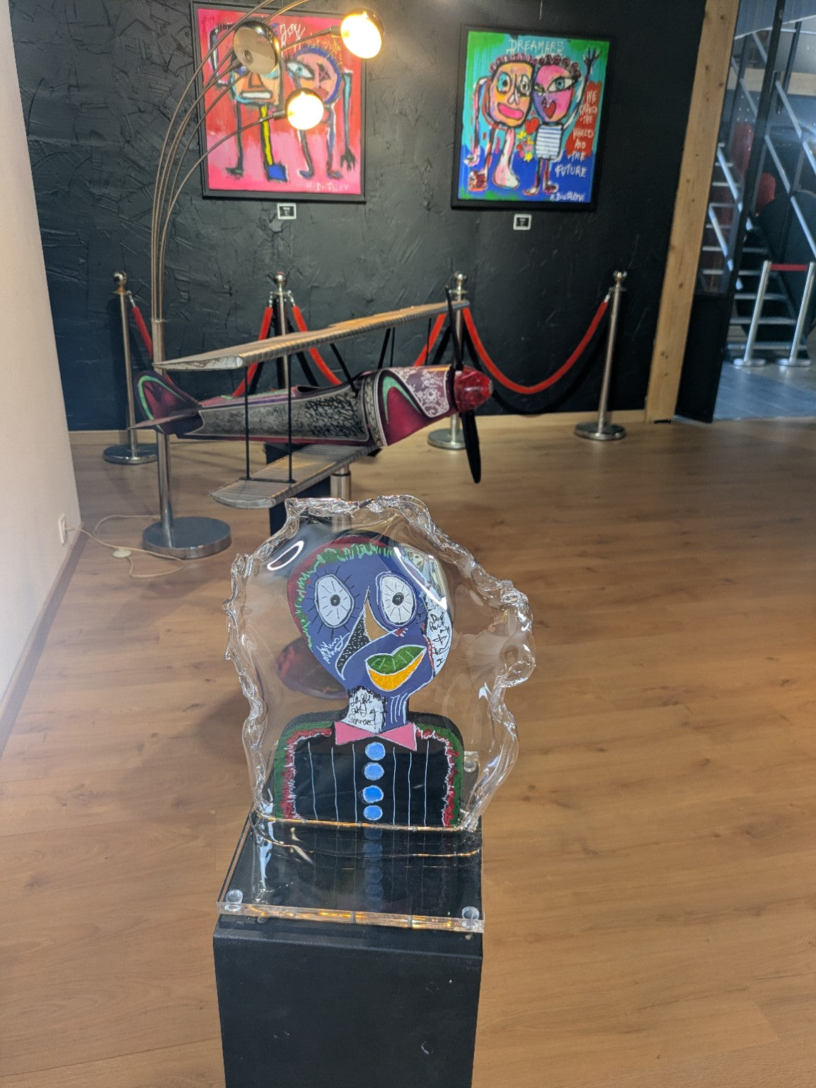 Thierry Clamens, L’écoute (2026), sculpture dans l’espace d’exposition
