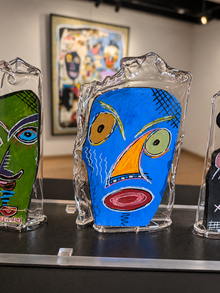 Thierry Clamens, Les Daltons, détail du visage bleu au nez jaune