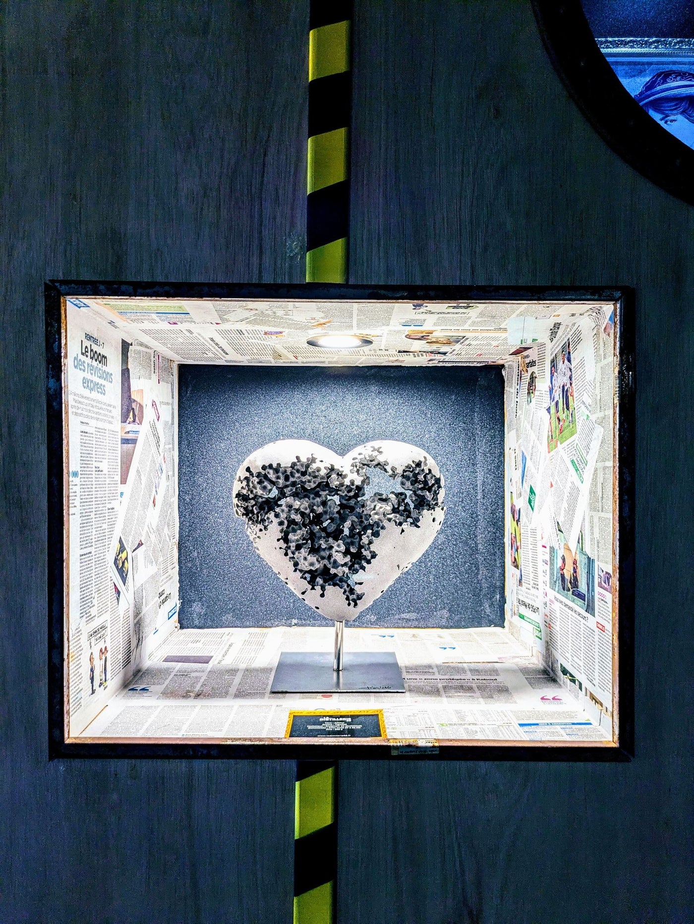 Amour — sculpture originale de Tiguéné en aluminium coulé, cœur contemporain